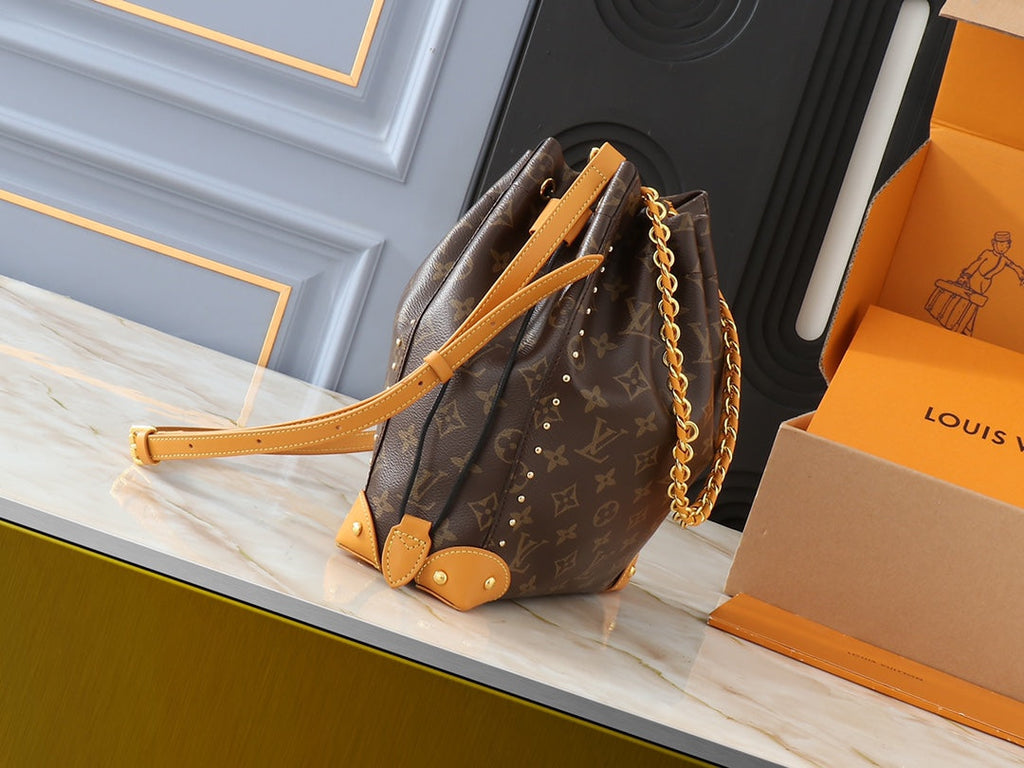 Louis Vuitton LV Classic No ̈¦ Handbag Tote Bag - Brown
