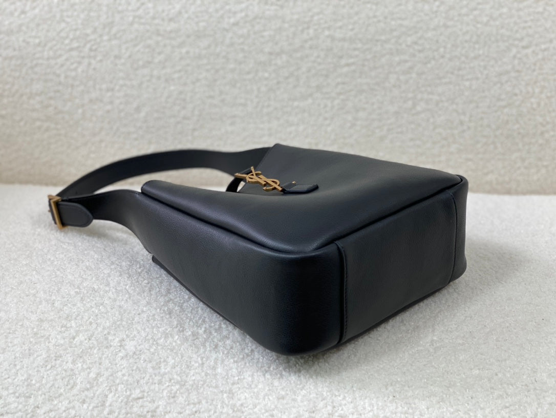 YSL Le 5 a 7 Supple Small Grained Leather Black Shoulder Bag