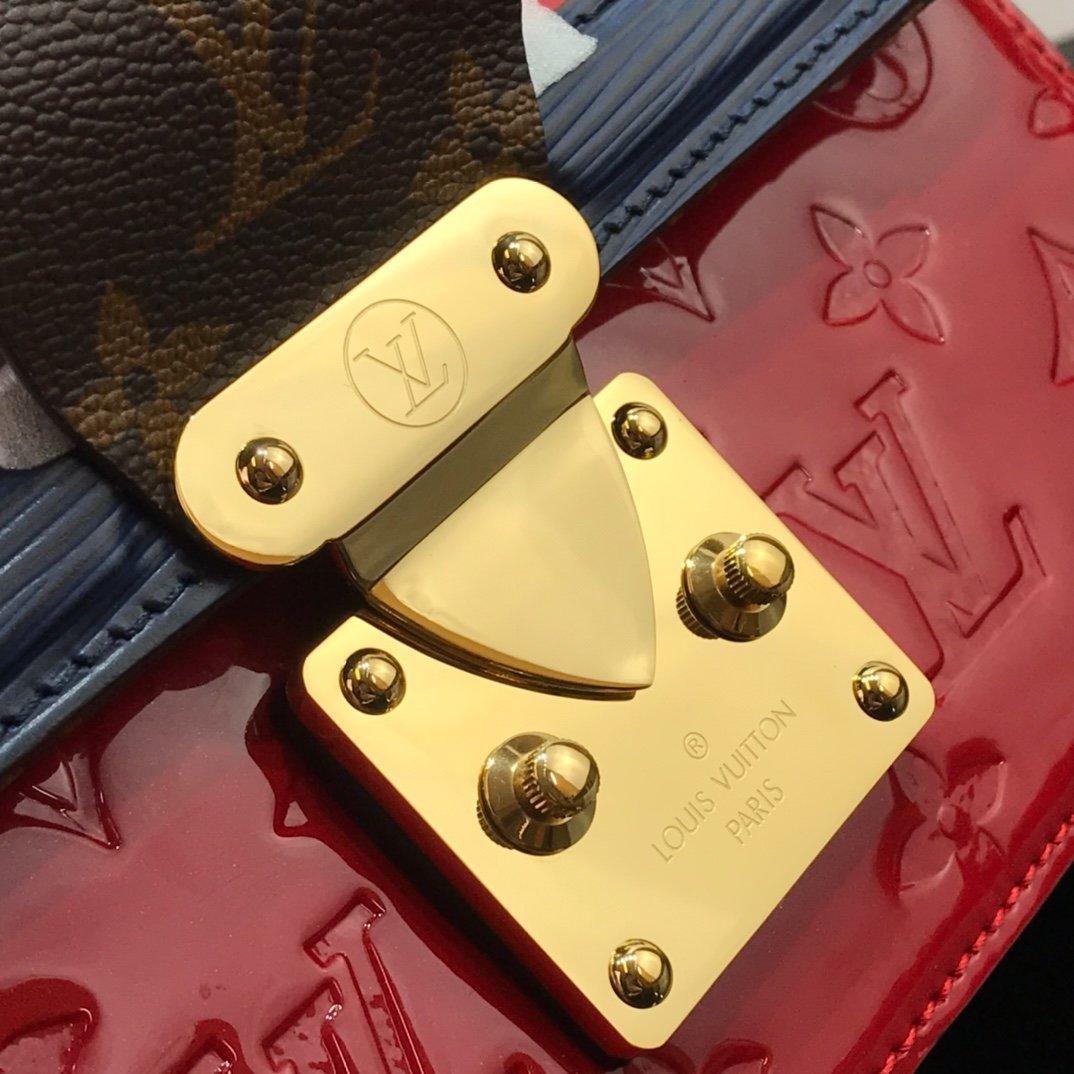 LV Wynwood Handbag