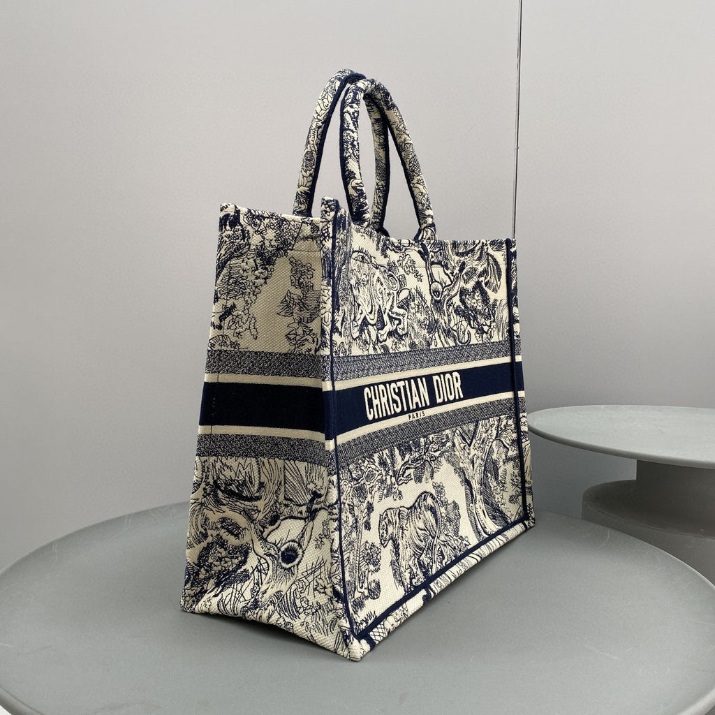 Dior Book Tote Large Blue Toile De Jouy Embroider