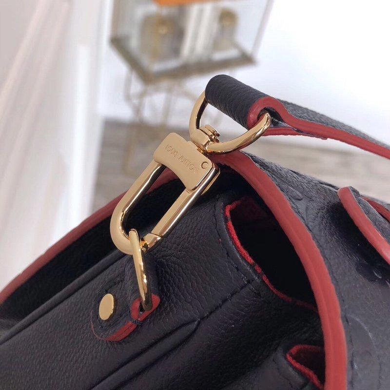 Louis Vuitton Pochette Metis