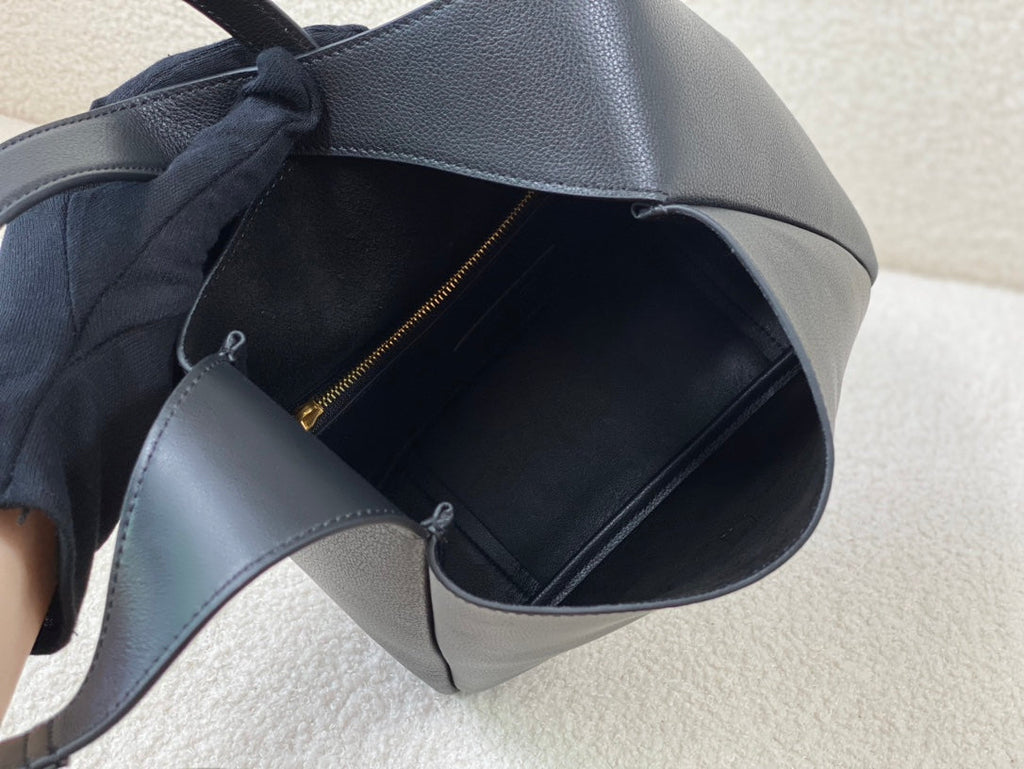 YSL Le 5 a 7 Supple Small Grained Leather Black Shoulder Bag