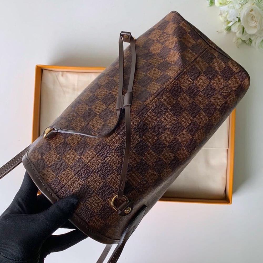 Louis Vuitton Damier Ebene Neverfull MM Tote Bag