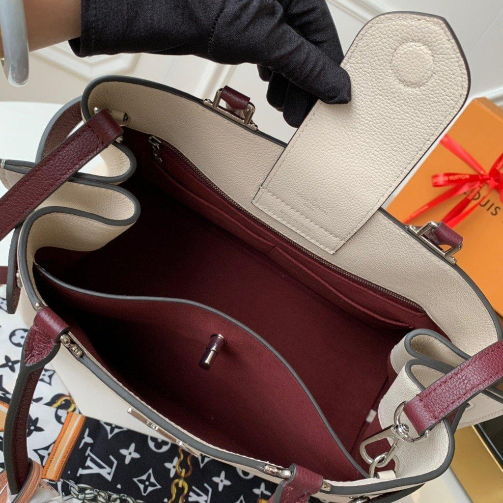 Louis Vuitton Lockme Day Bag