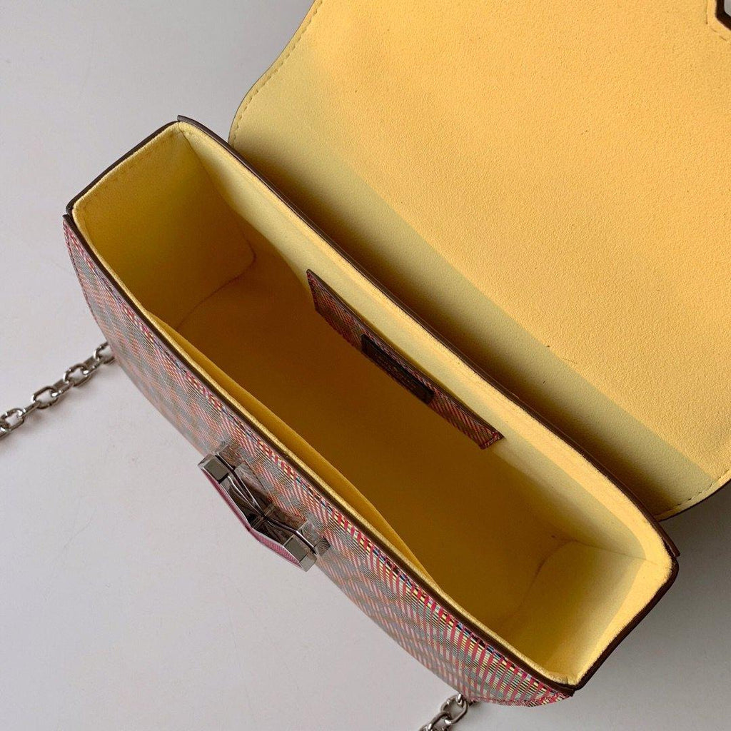 Louis Vuitton Twist MM Shoulder Bag