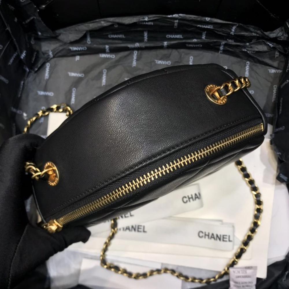 Chanel Runway Black Lambskin Leather Diamond Cut Bag