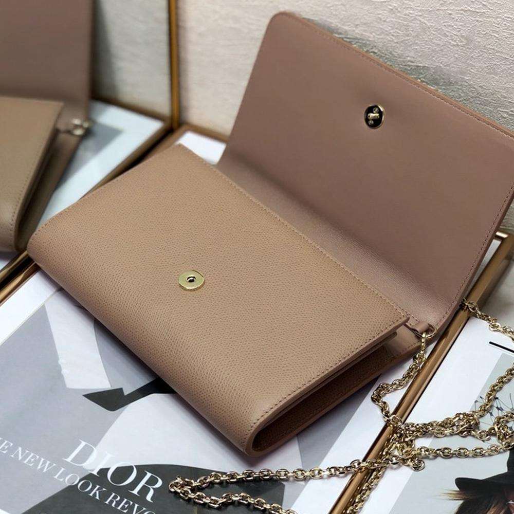 Dior 30 Montaigne Pouch - Bright Brown