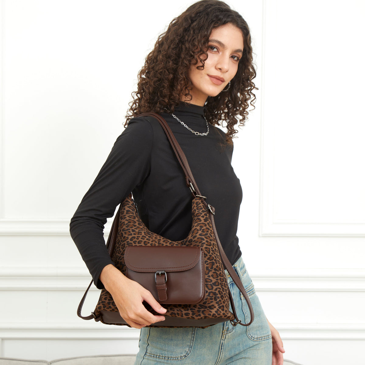 The Savannah Shoulder Bag