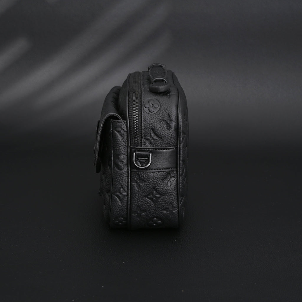 Louis Vuitton Capucines BB Top Handle Bag – Black Taurillon Leather - Classic Black
