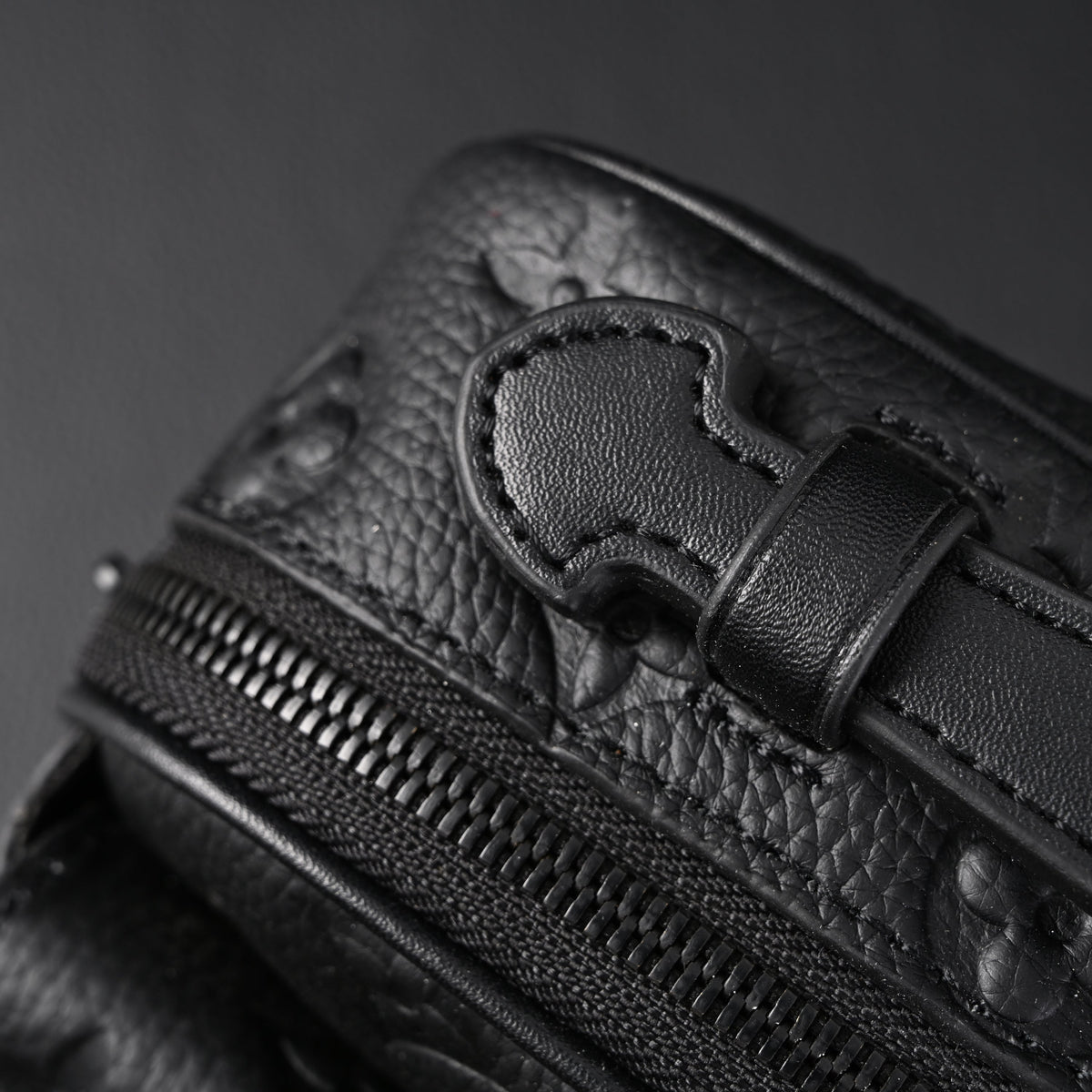 Louis Vuitton Capucines BB Top Handle Bag – Black Taurillon Leather - Classic Black