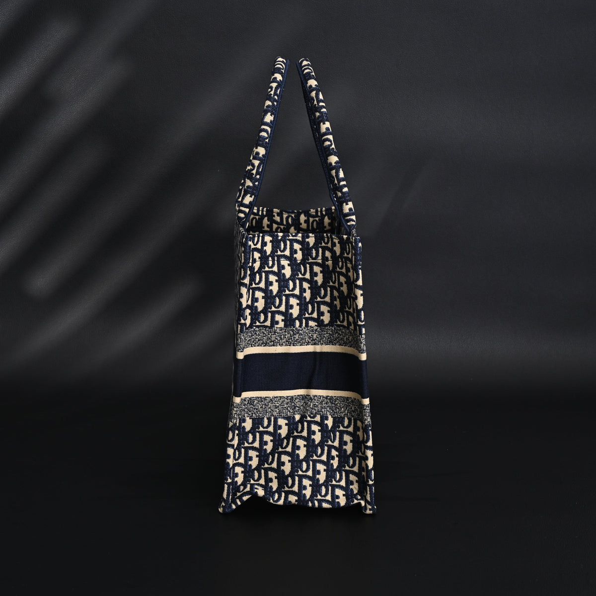Christian Dior Large Book Tote – Blue Oblique Embroidery - Blue with Beige Contrast