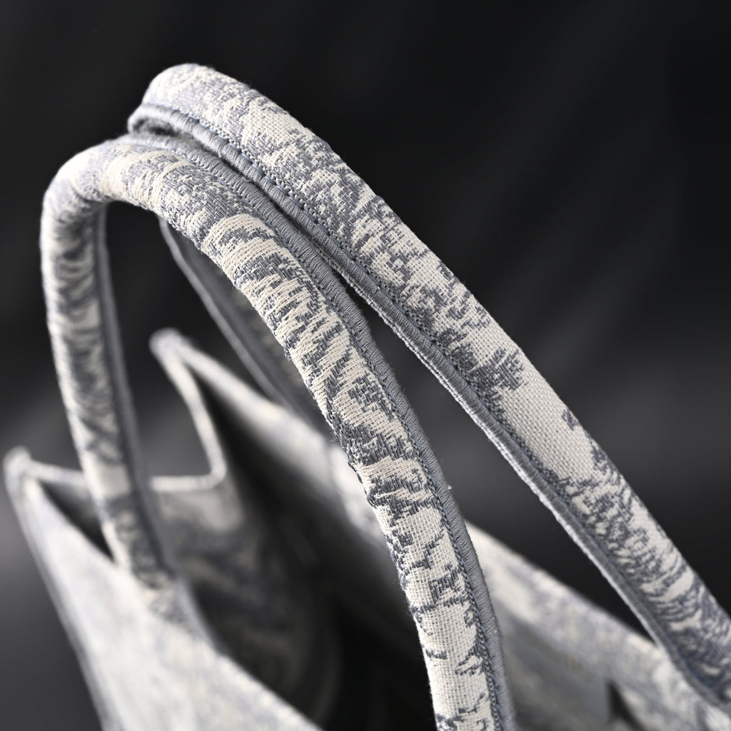 Christian Dior Large Book Tote – Toile De Jouy Embroidery - Classic Grey