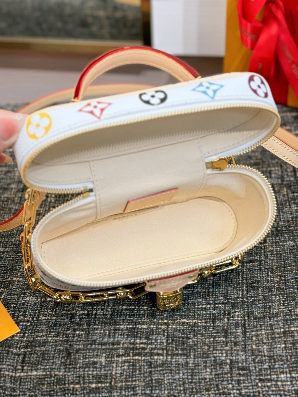 LV x TM Vanity Chain Pouch - Multicolored