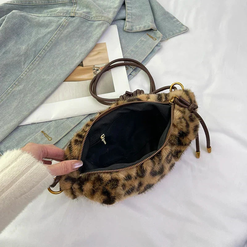 The Blaze Handbag