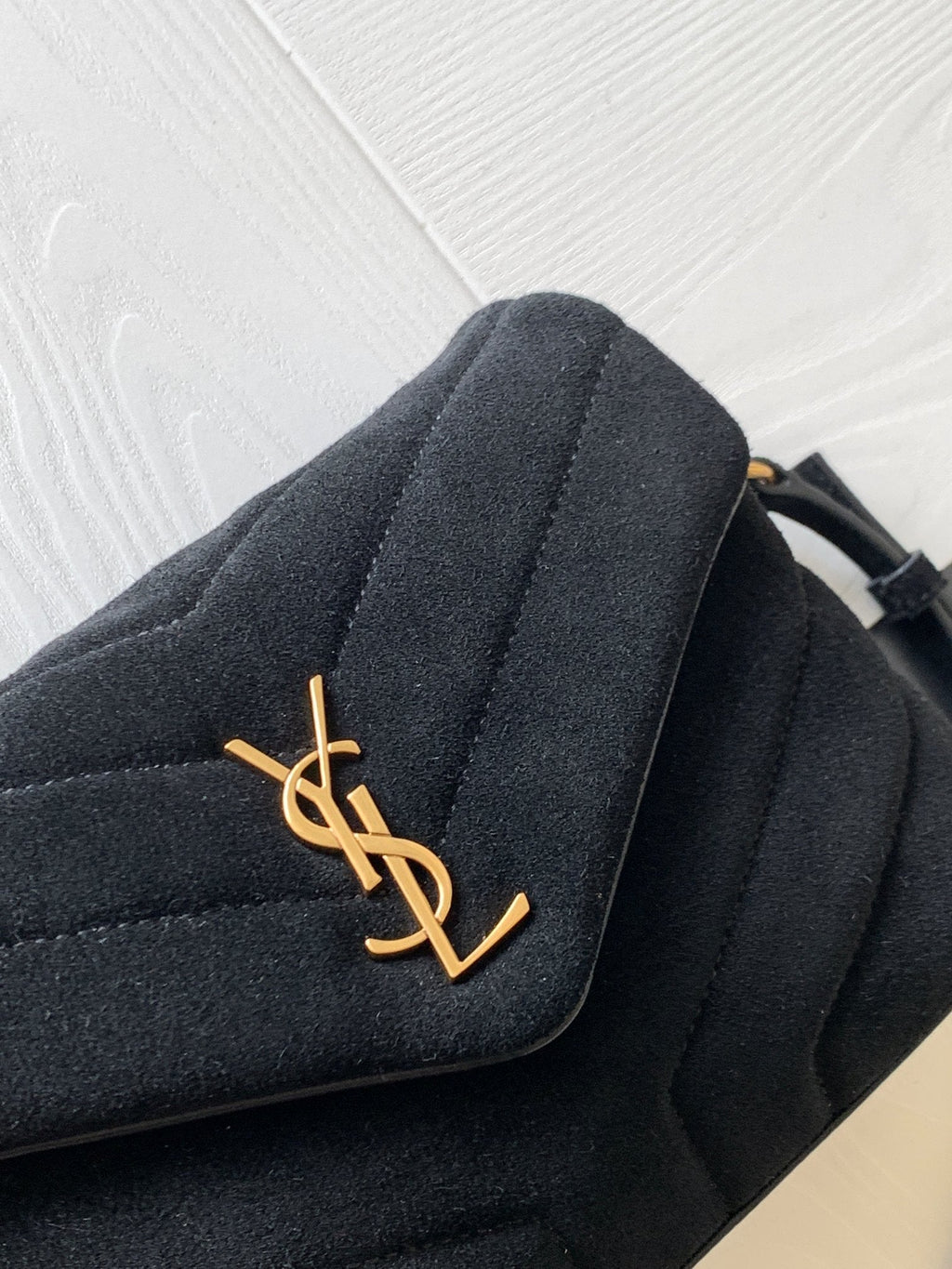 YSL Loulou 20 Black Velvet Shoulder Bag