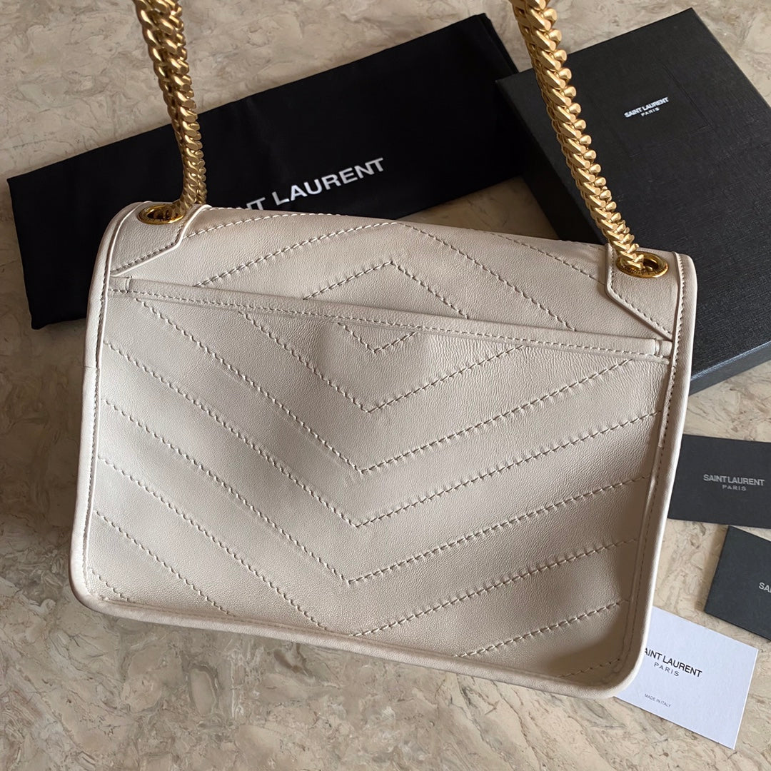 YSL Niki Medium Chain Bag in Lambskin Blanc Vintage - 28 x 20 x 8,5 cm - White