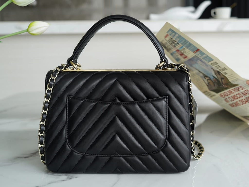 Chanel Trendy CC25 Pre-Owned Medium Chevron Trendy Handbag 25cm - Black
