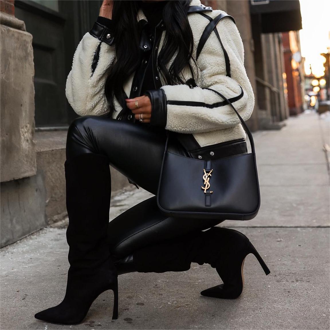 Saint Laurent Mini Le 5 a 7 Leather Hobo Bag - Black