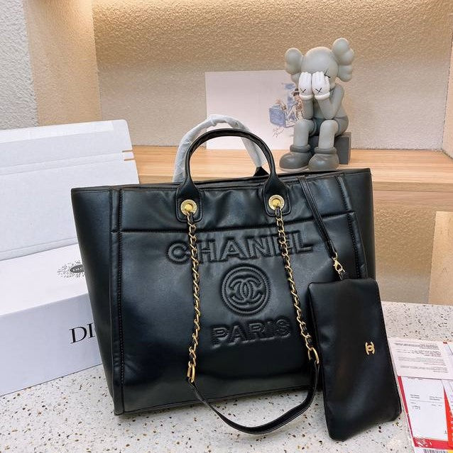 Chanel Deauville Em Couro Preta Italiana Bag - Black