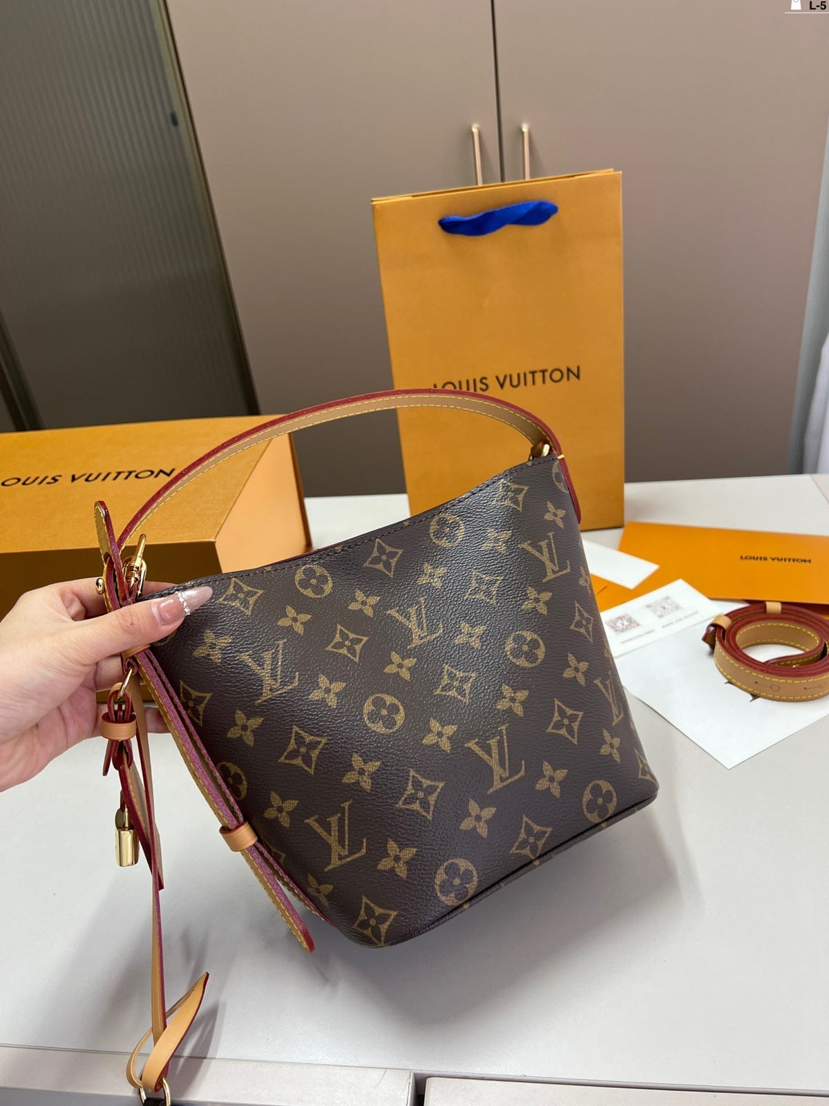 Louis Vuitton LV Vintage Bucket Tote Bag - Brown