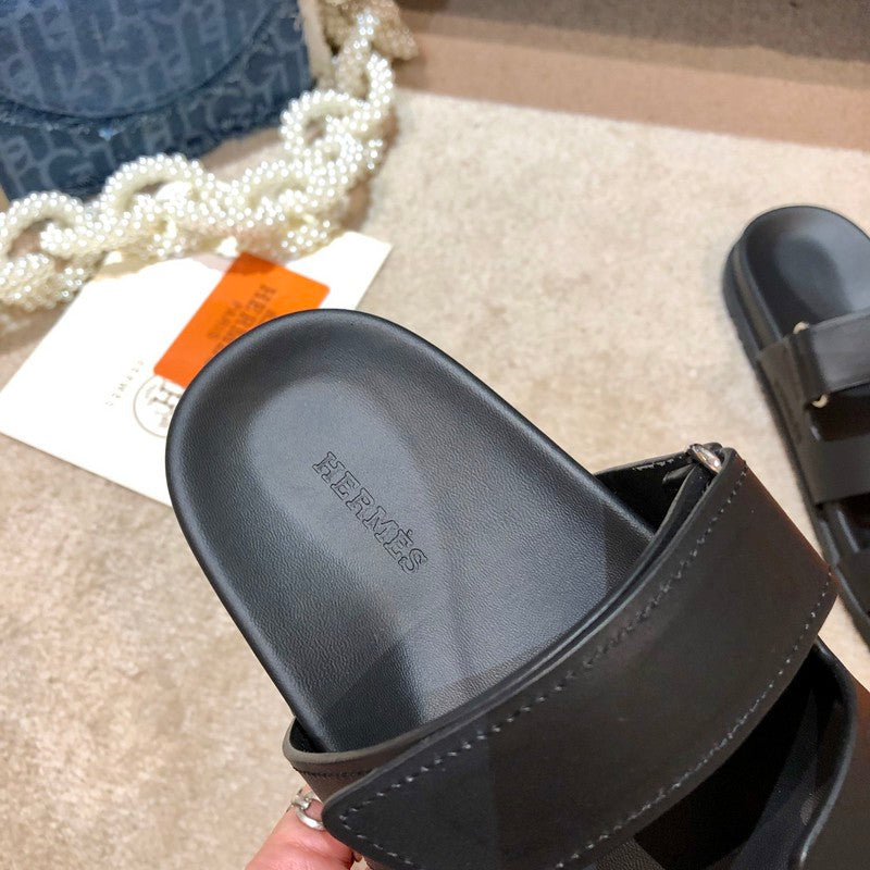 MJHS1 Unisex Leather Slippers