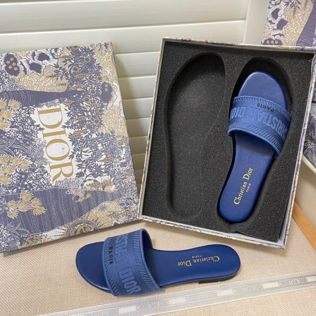 MDS3 Women's Slippers
