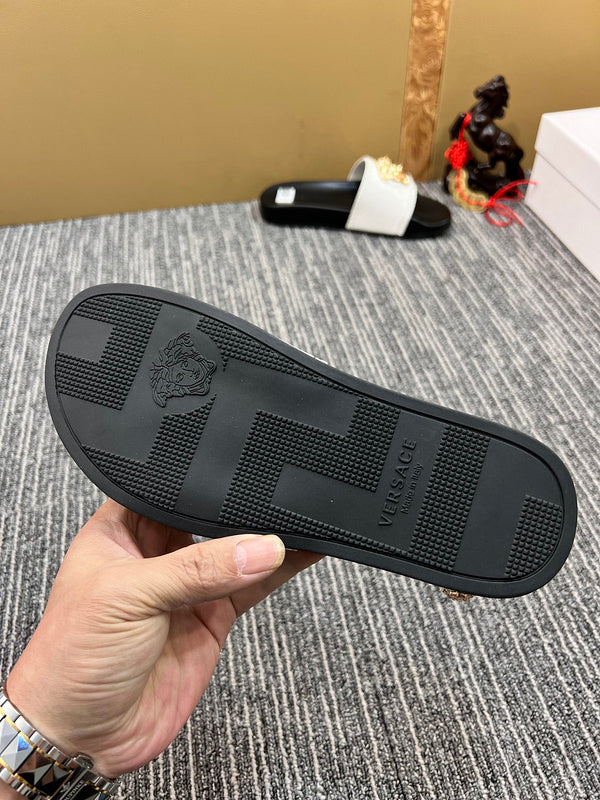 YVS7 Unisex Leather Slippers