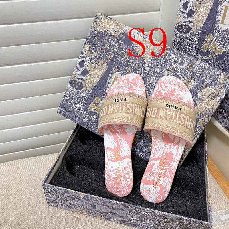 MDS3 Women's Slippers