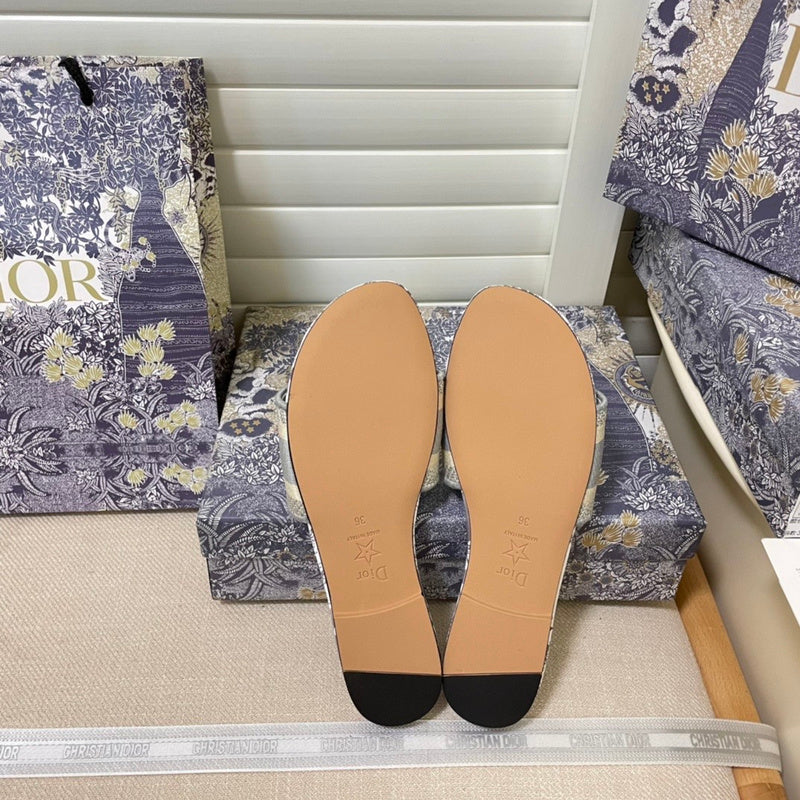 MDS3 Women's Slippers