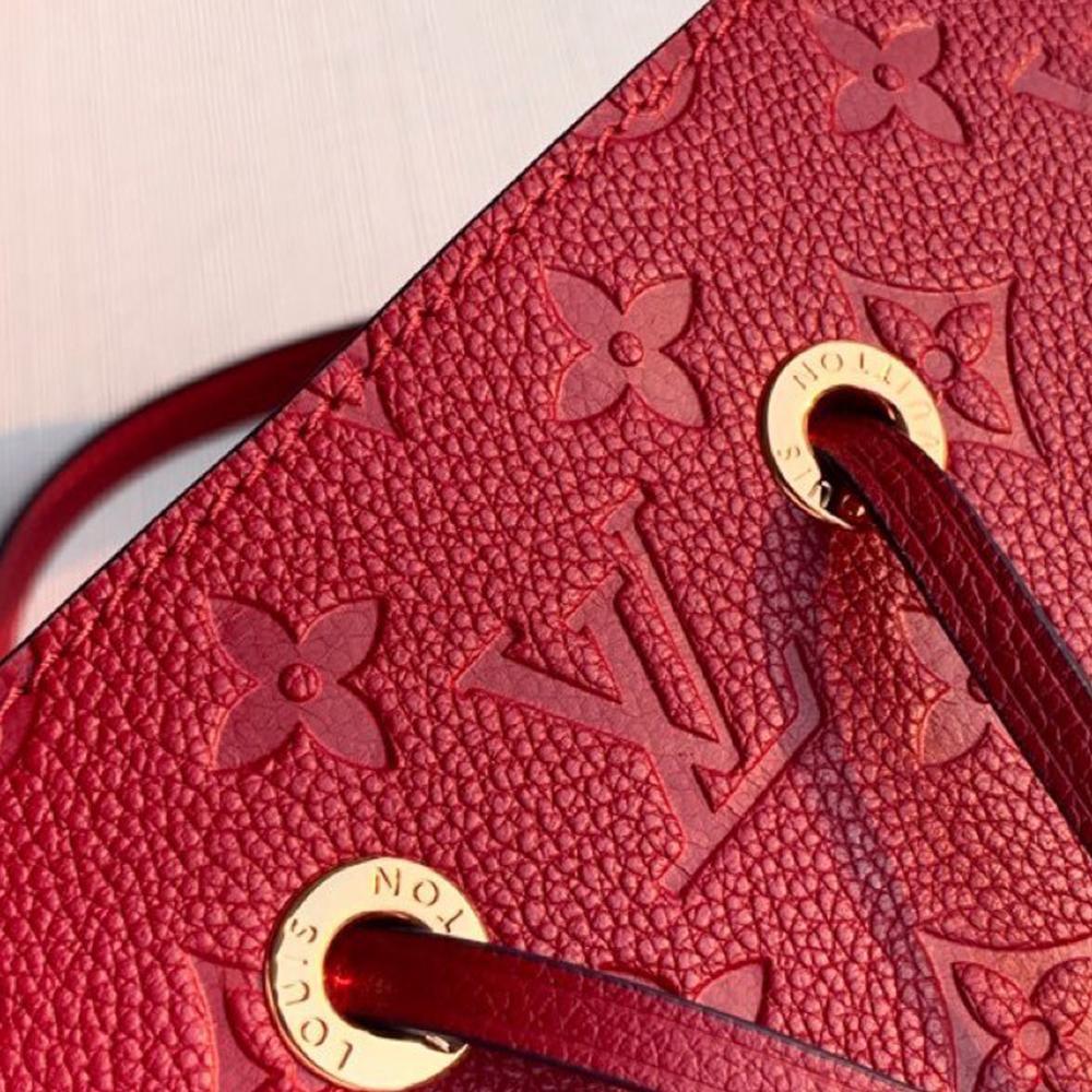 Louis Vuitton Néonoé BB Bucket Bag - Red