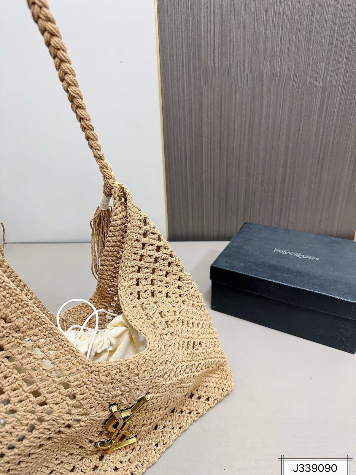 Saint Laurent YSL Raffia Tote Bag Beach Casual - Brown