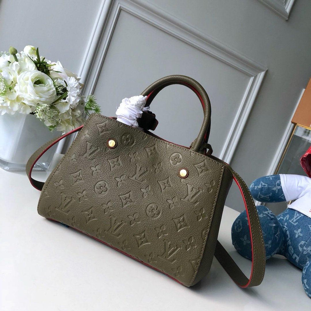 Louis Vuitton Montaigne MM Handbag