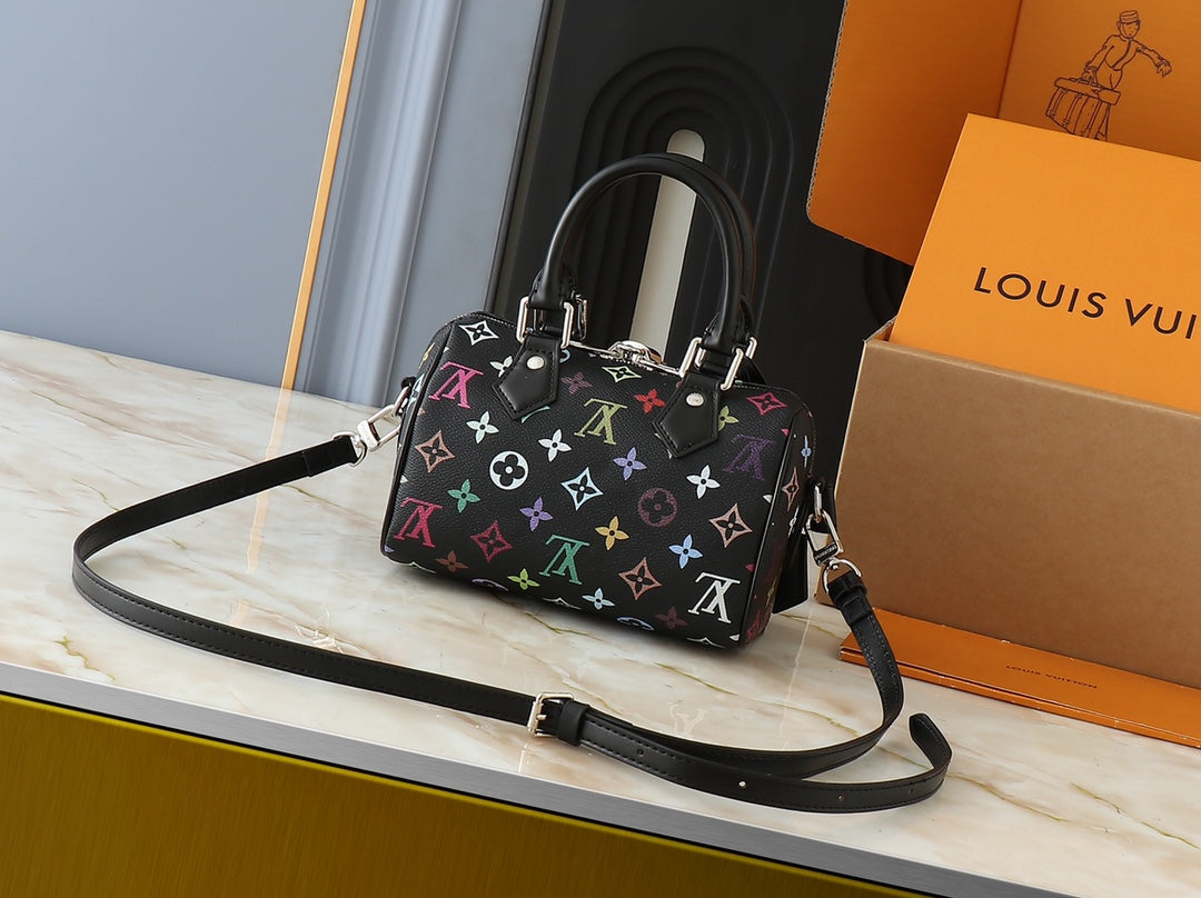 Louis Vuitton LV Speedy Bandouliere 20 Handbag