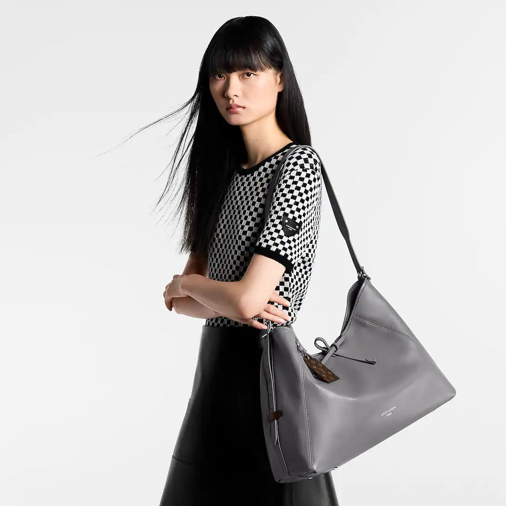 Louis Vuitton Carryall Vibe MM Gray Shoulder Bag
