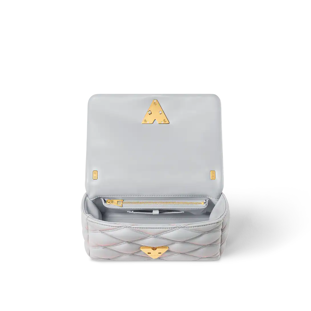 Louis Vuitton Go-14 MM Handbag